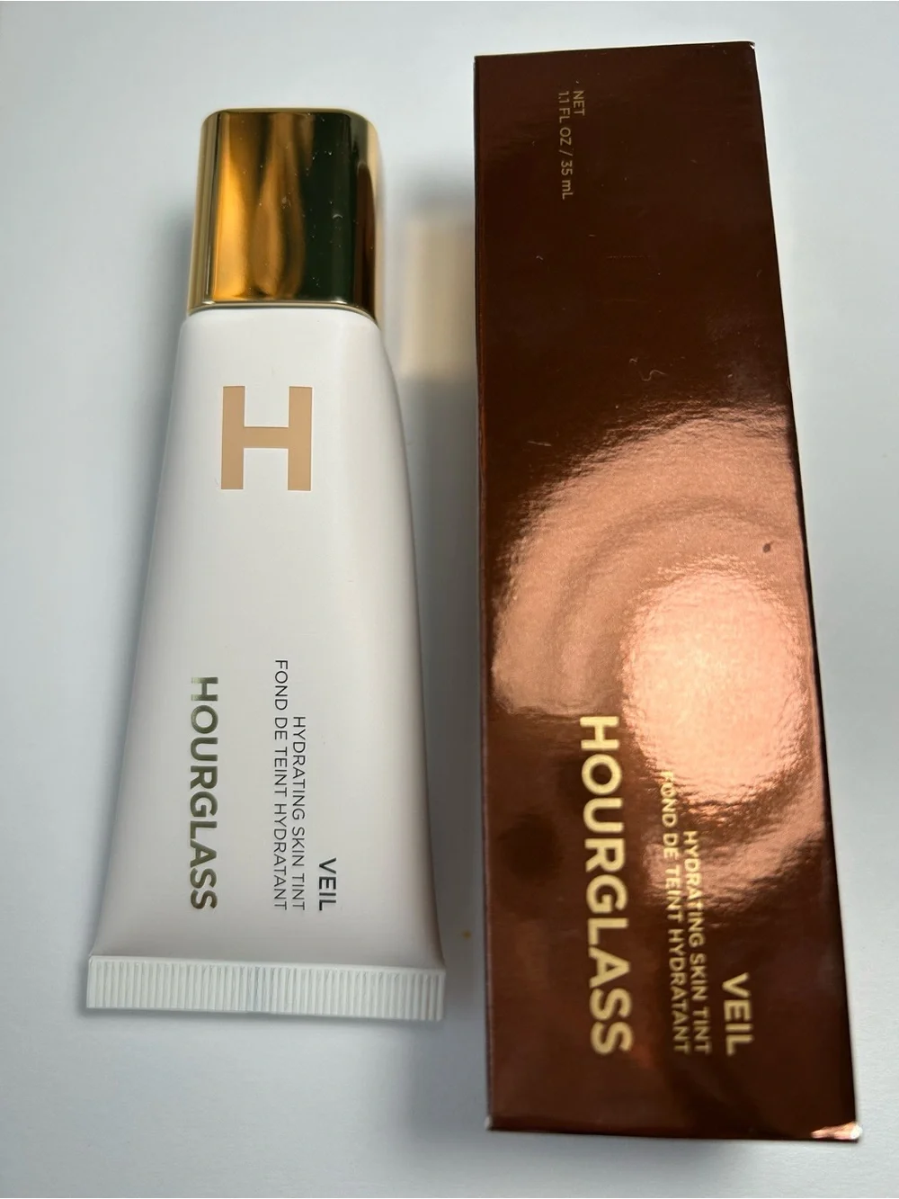 NWT🌷(#3) Hourglass Veil Hydrating Skin Tint